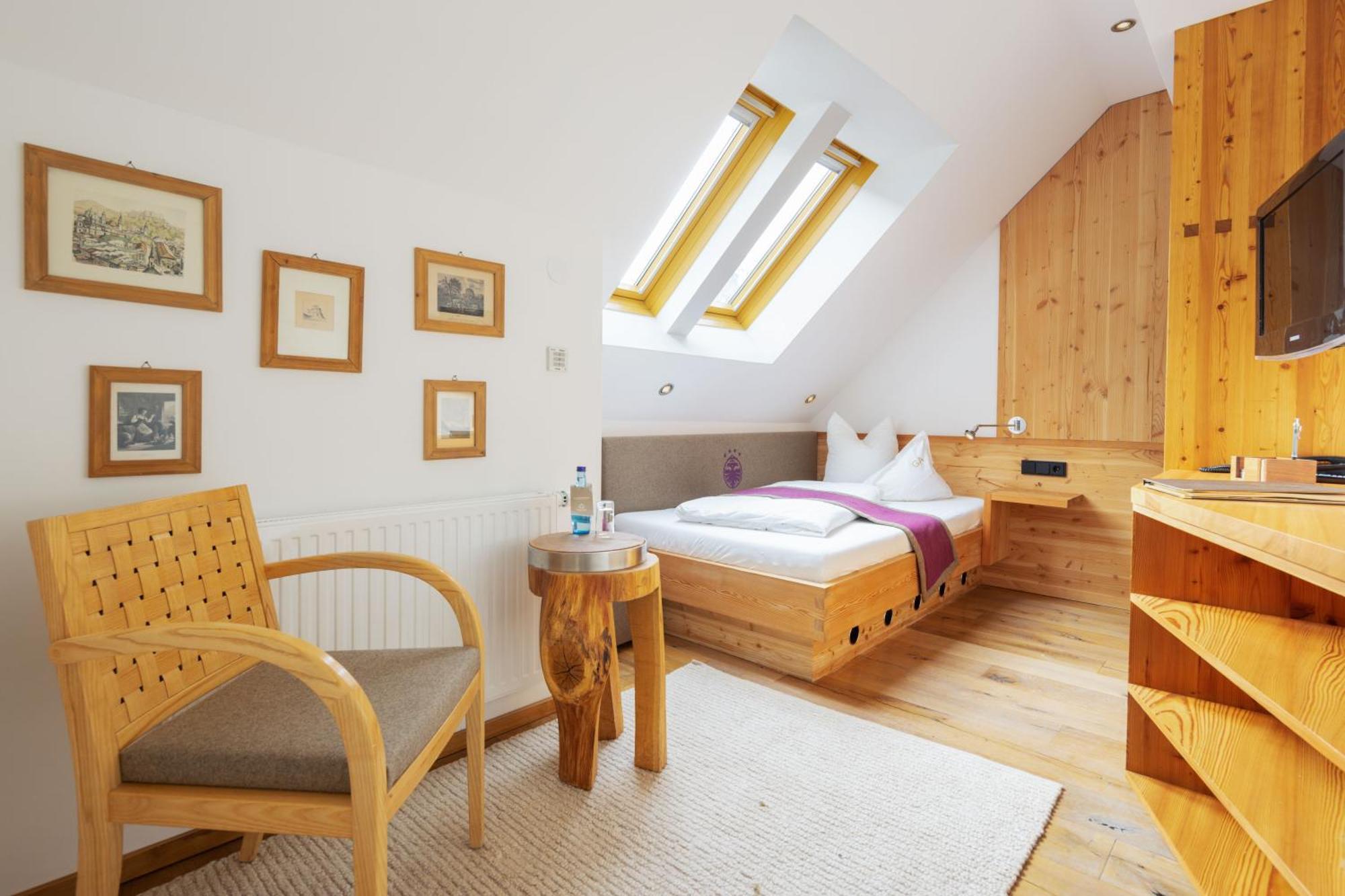 Hotel Goldener Adler - Im Sommer Silvretta Card Premium Inkludiert Ischgl Extérieur photo